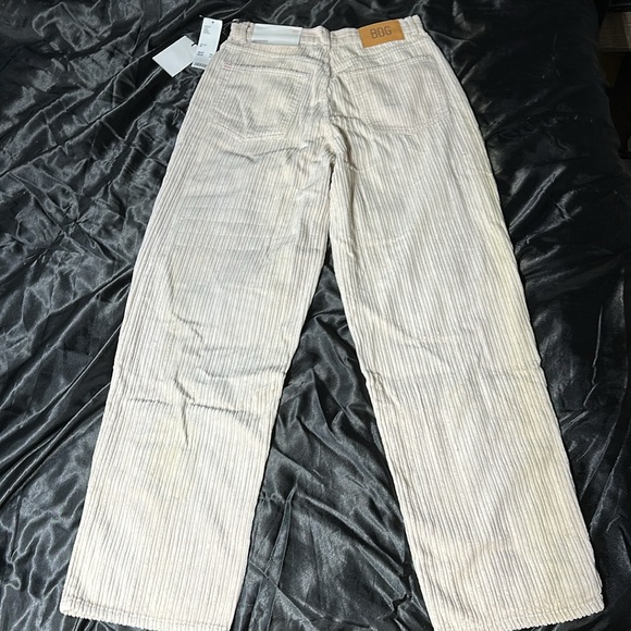 NWT Urban Outfitters BDG high rise baggy corduroy cream pants - Picture 5 of 9